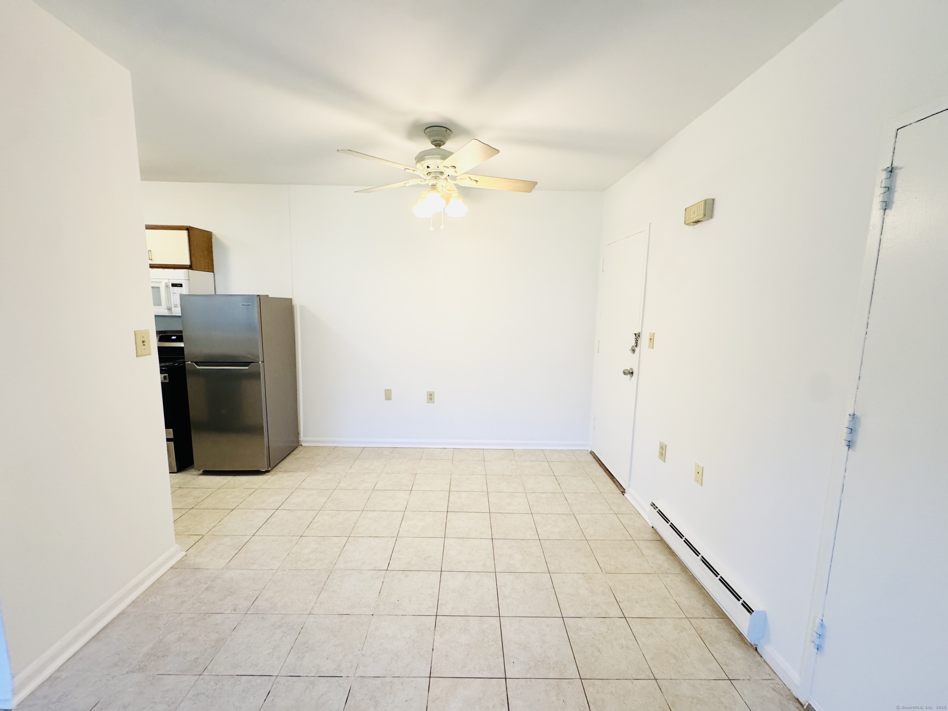 107 Niles Hill Road New London CT 06320