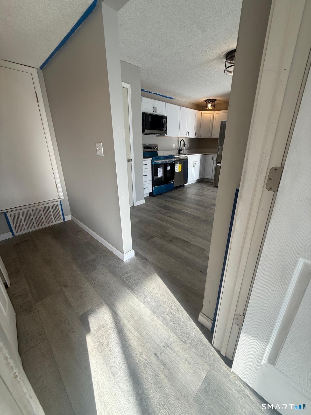 74 Main Street Windsor Locks CT 06096