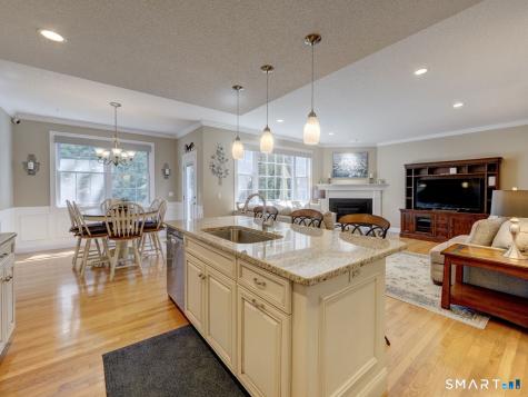 32 Bridlewood Lane Vernon CT 06066