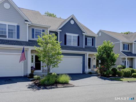 32 Bridlewood Lane Vernon CT 06066