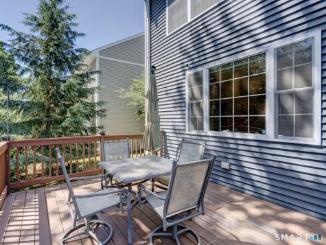 32 Bridlewood Lane Vernon CT 06066