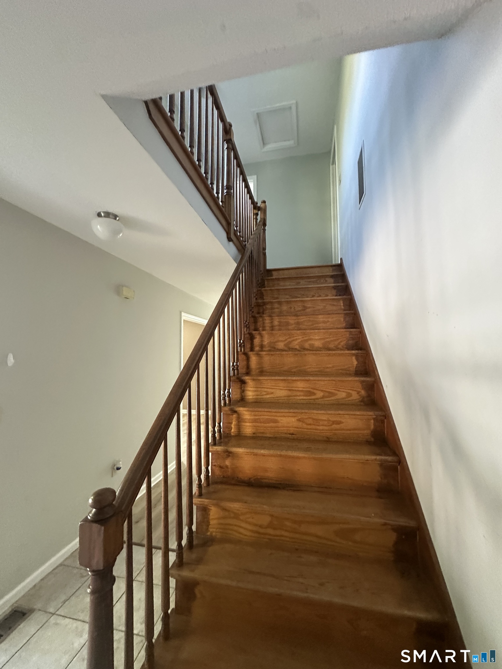 6 Heritage Square Mansfield CT 06250