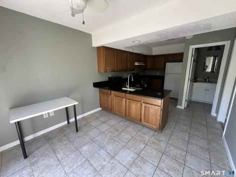 6 Heritage Square Mansfield CT 06250