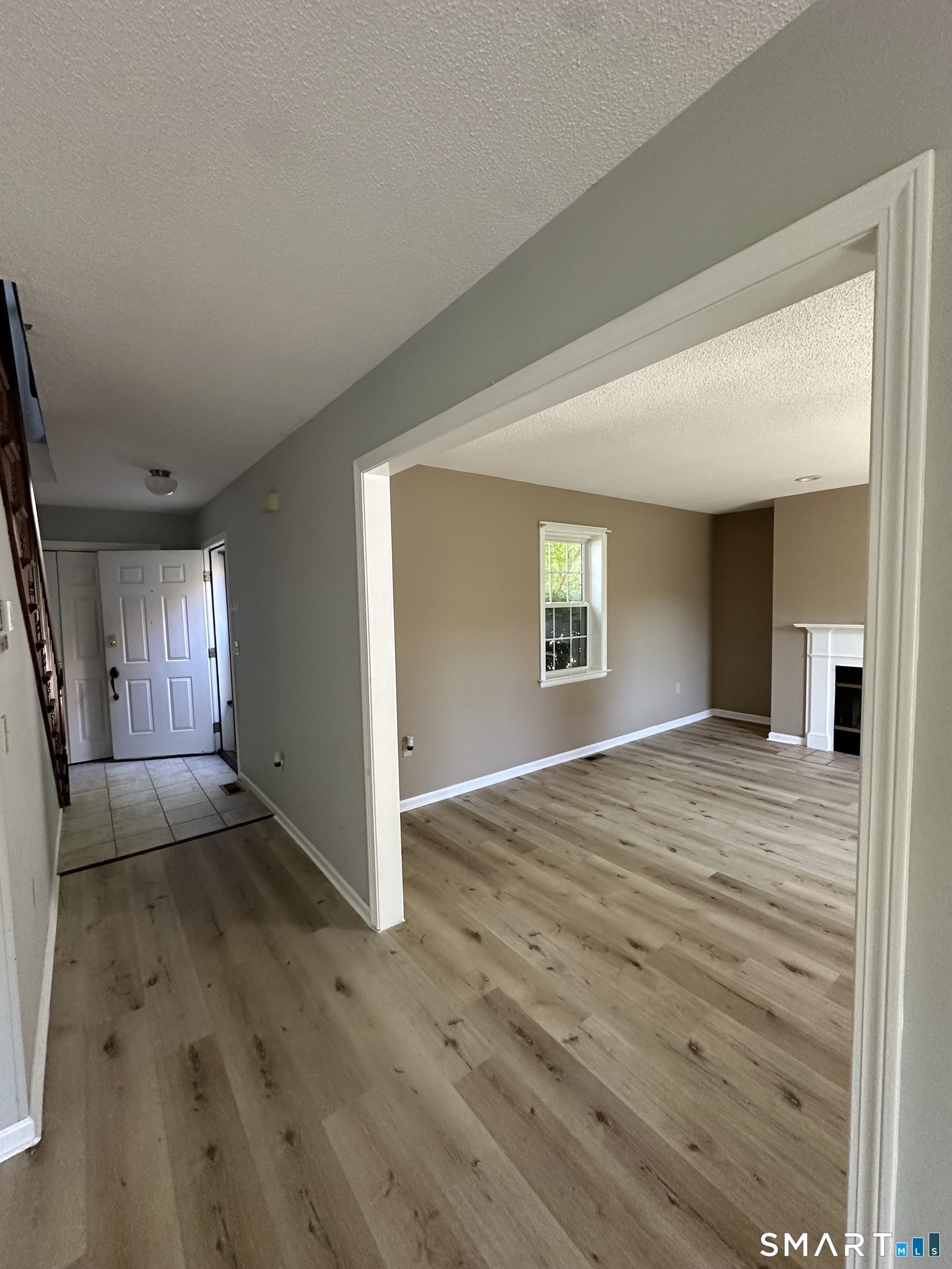 6 Heritage Square Mansfield CT 06250