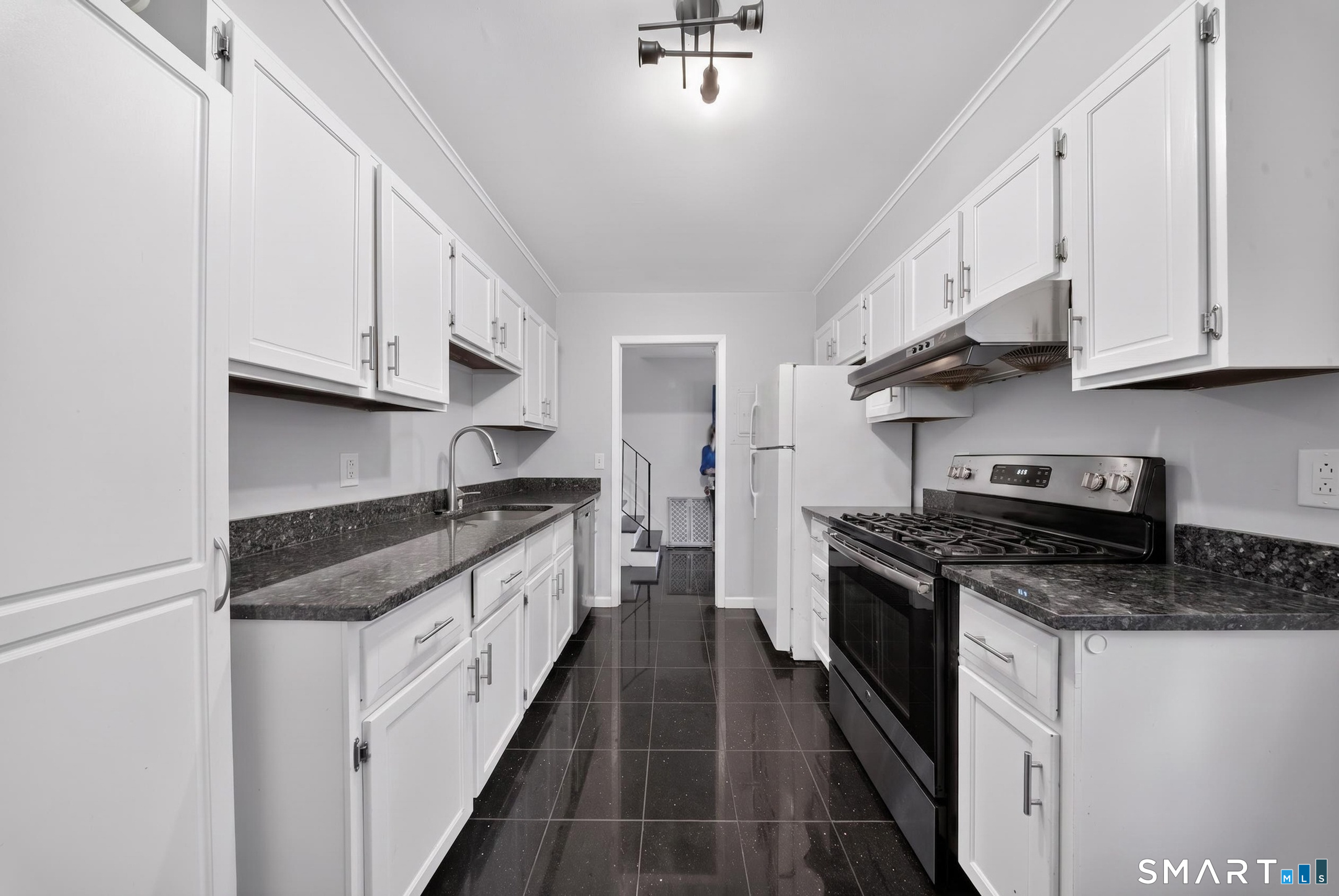 26 Highview Avenue Stamford CT 06907