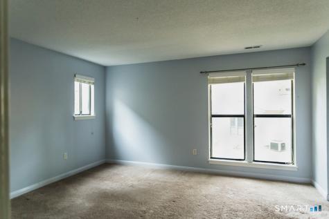 12 Applewood Lane Avon CT 06001