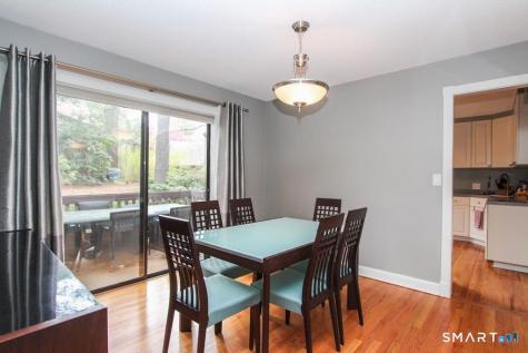 12 Applewood Lane Avon CT 06001