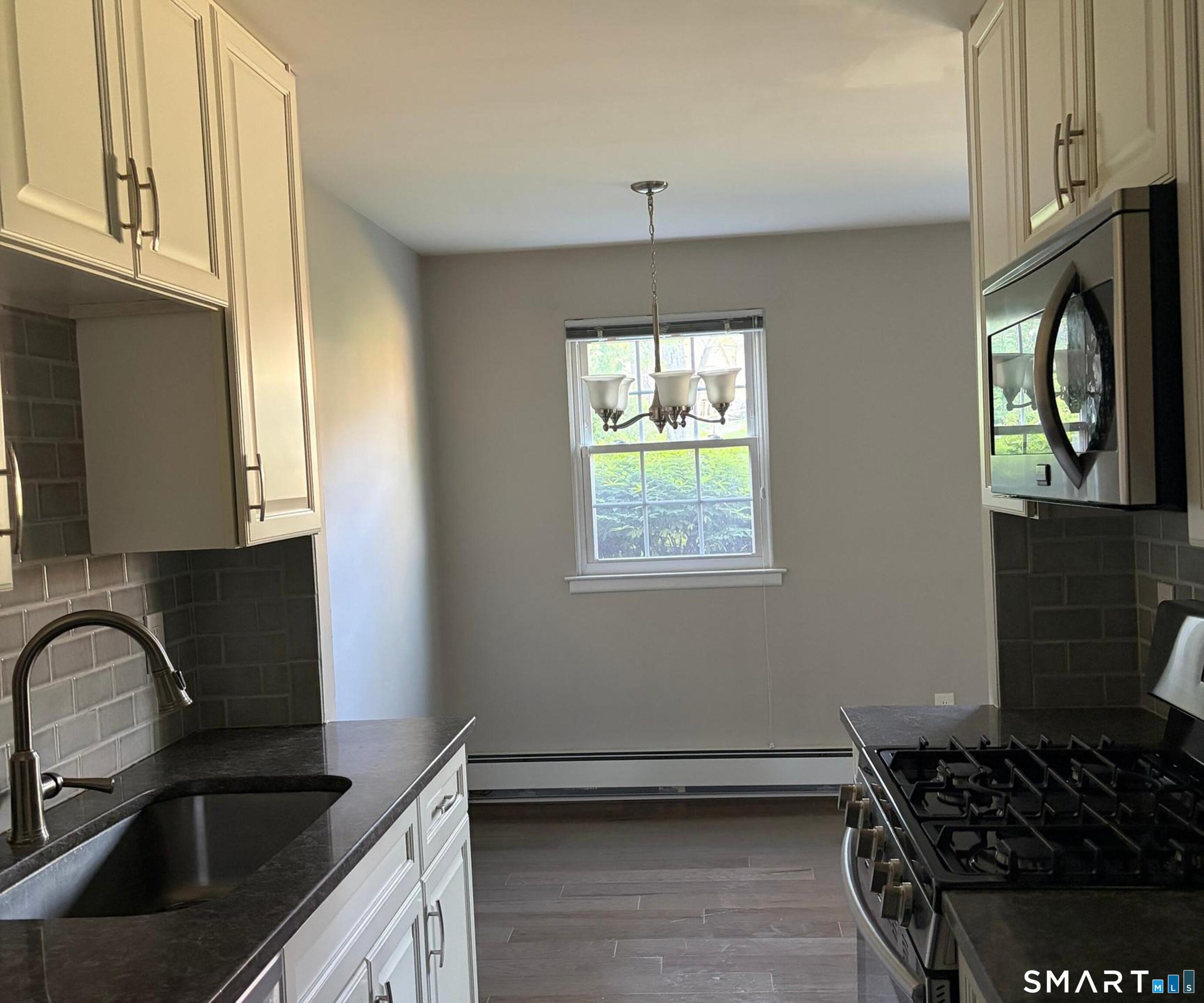 1000 Knapps Highway Fairfield CT 06825