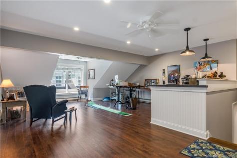 21 Evarts Lane Madison CT 06443