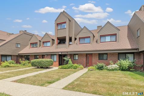 72 Montoya Drive Branford CT 06405