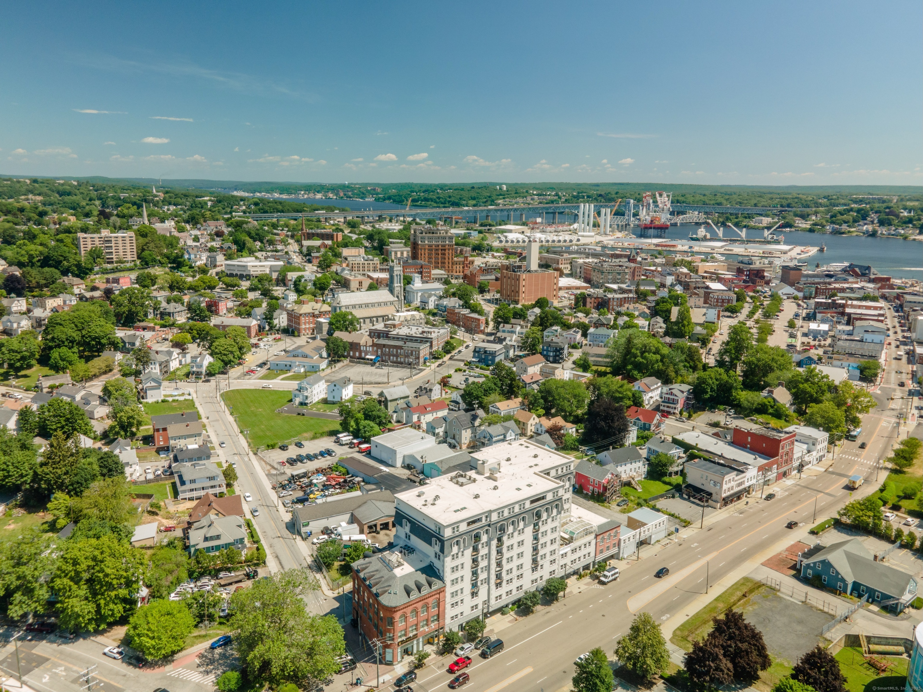 461 Bank Street New London CT 06320