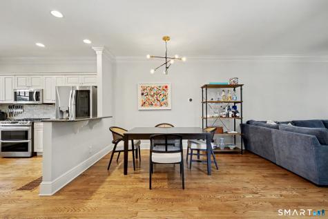 32 Reynolds Place Greenwich CT 06830