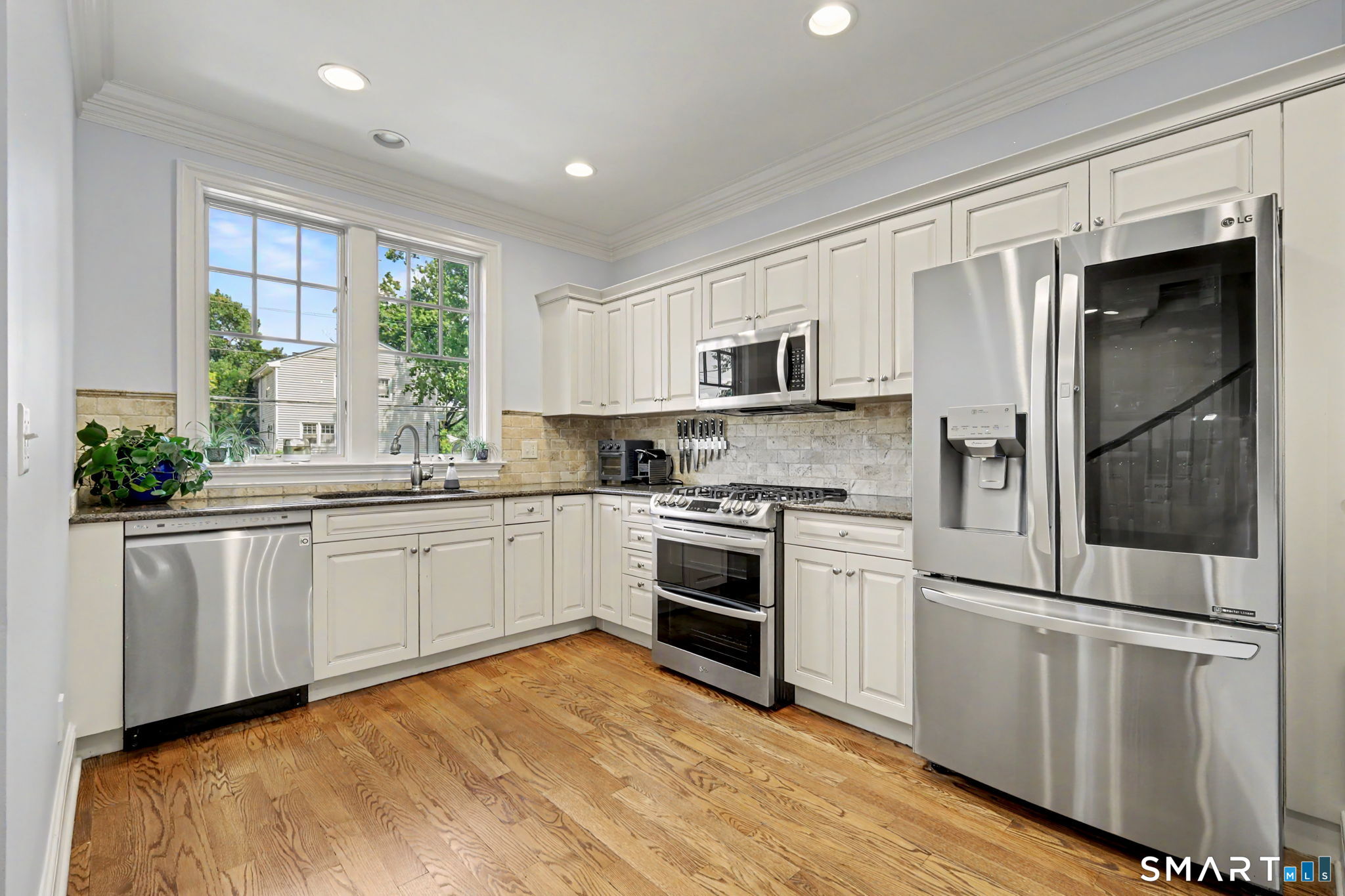 32 Reynolds Place Greenwich CT 06830