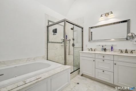 32 Reynolds Place Greenwich CT 06830