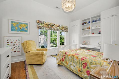 32 Reynolds Place Greenwich CT 06830