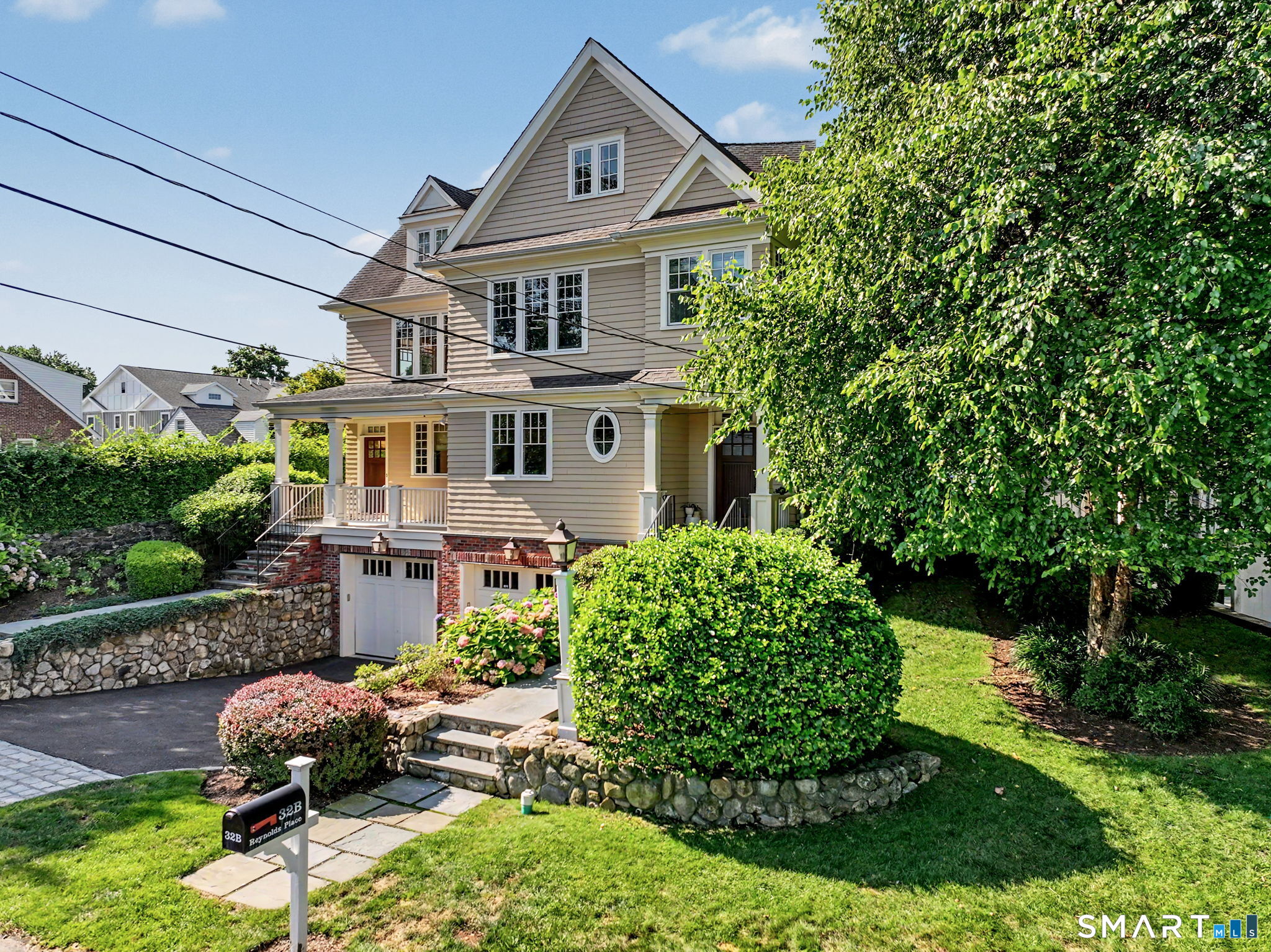 32 Reynolds Place Greenwich CT 06830