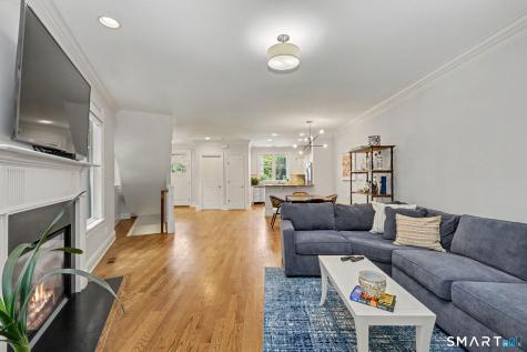32 Reynolds Place Greenwich CT 06830
