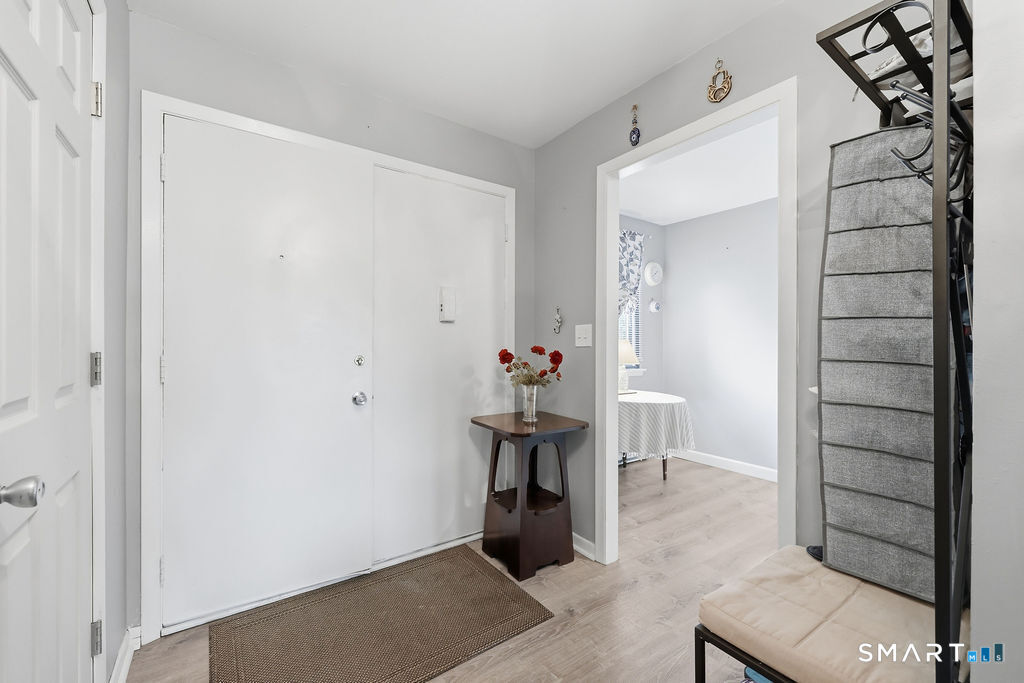 20 Briar Court Cromwell CT 06416