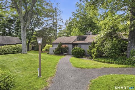 892 Heritage Village Southbury CT 06488