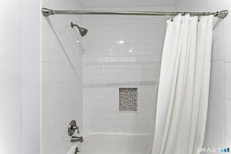 892 Heritage Village Southbury CT 06488
