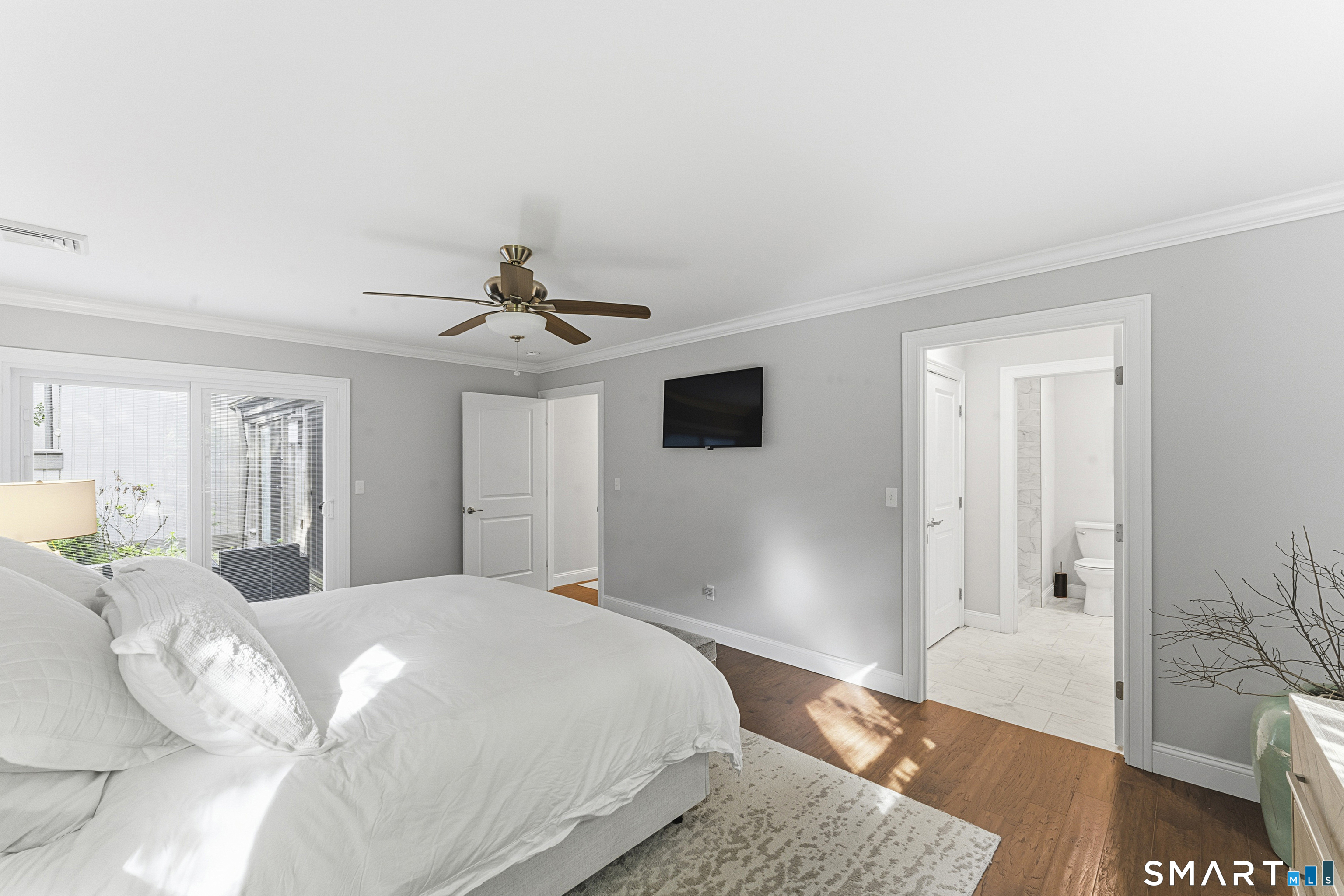 892 Heritage Village Southbury CT 06488