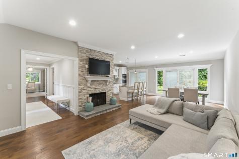 892 Heritage Village Southbury CT 06488