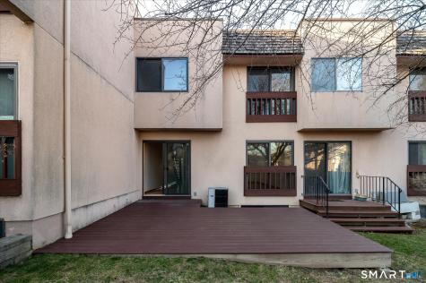 135 Courtland Avenue Stamford CT 06902