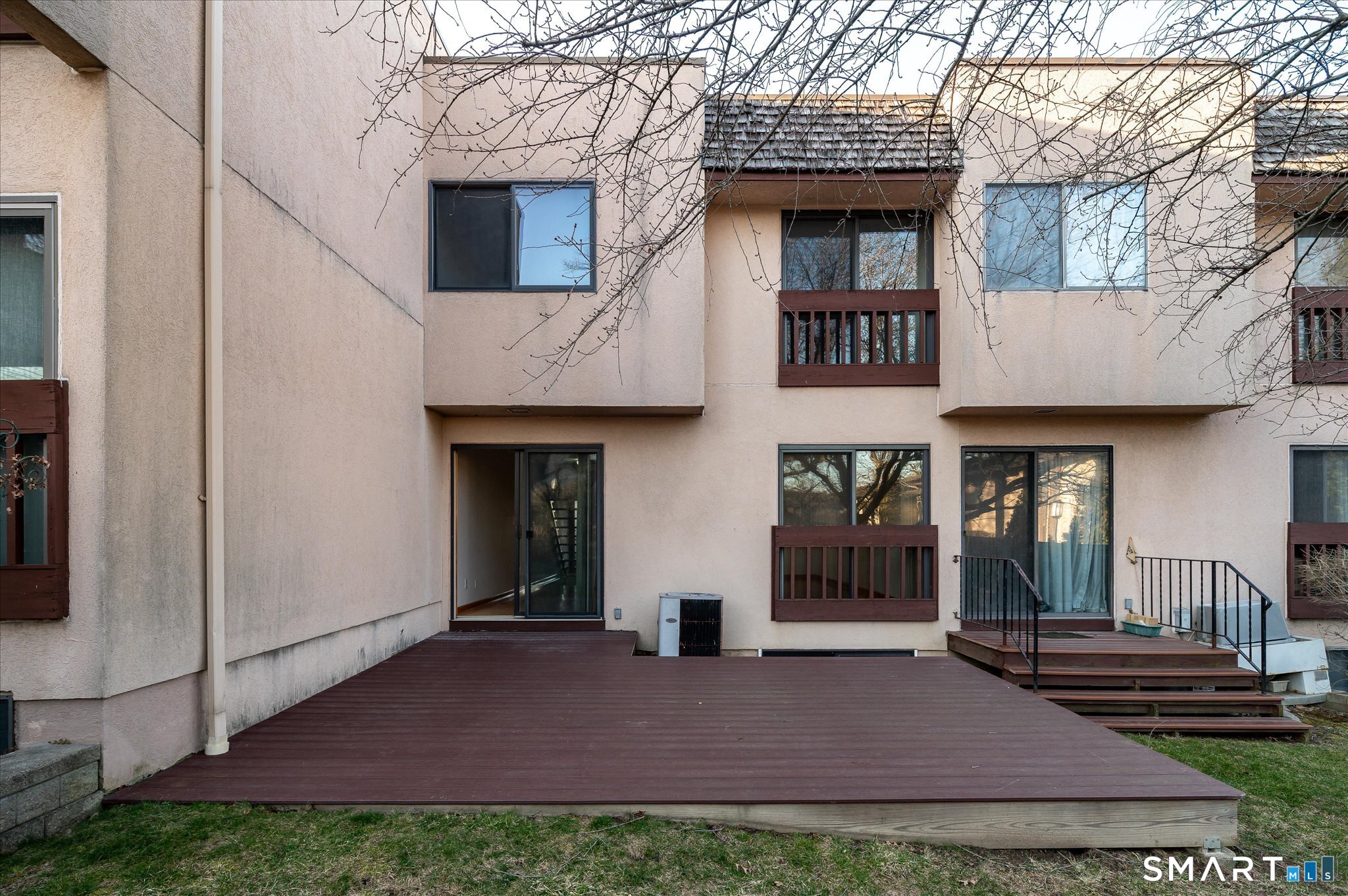135 Courtland Avenue Stamford CT 06902