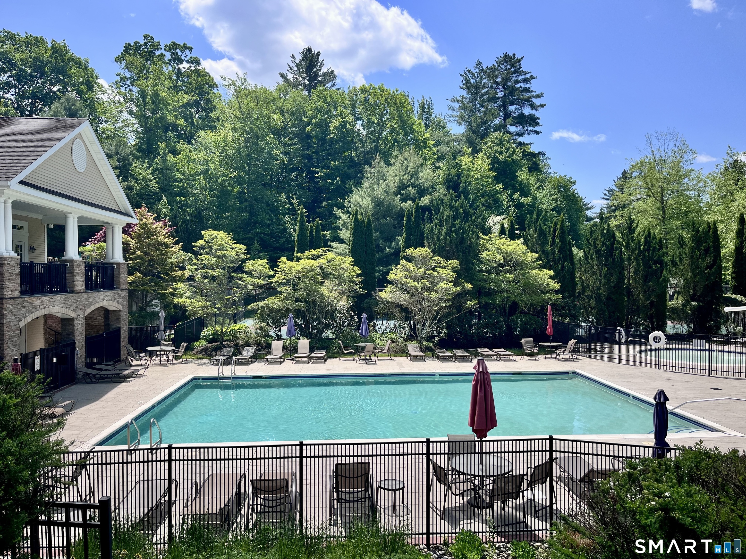178 Ridgewood Drive Middlebury CT 06762