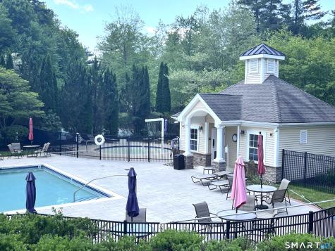 178 Ridgewood Drive Middlebury CT 06762