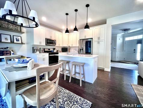 178 Ridgewood Drive Middlebury CT 06762