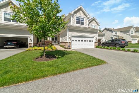 178 Ridgewood Drive Middlebury CT 06762