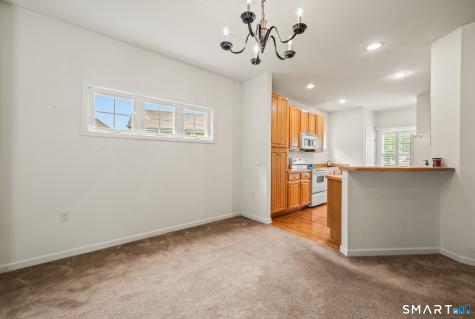 19 Plumrose Court Portland CT 06480