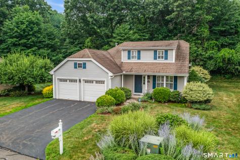 19 Plumrose Court Portland CT 06480