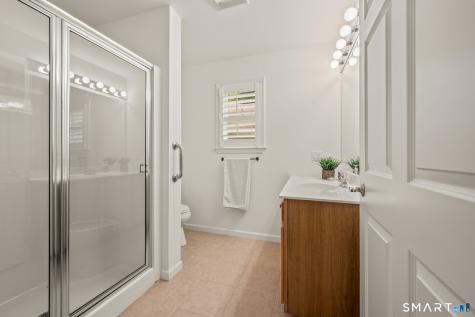 19 Plumrose Court Portland CT 06480