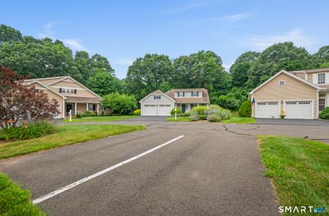 19 Plumrose Court Portland CT 06480