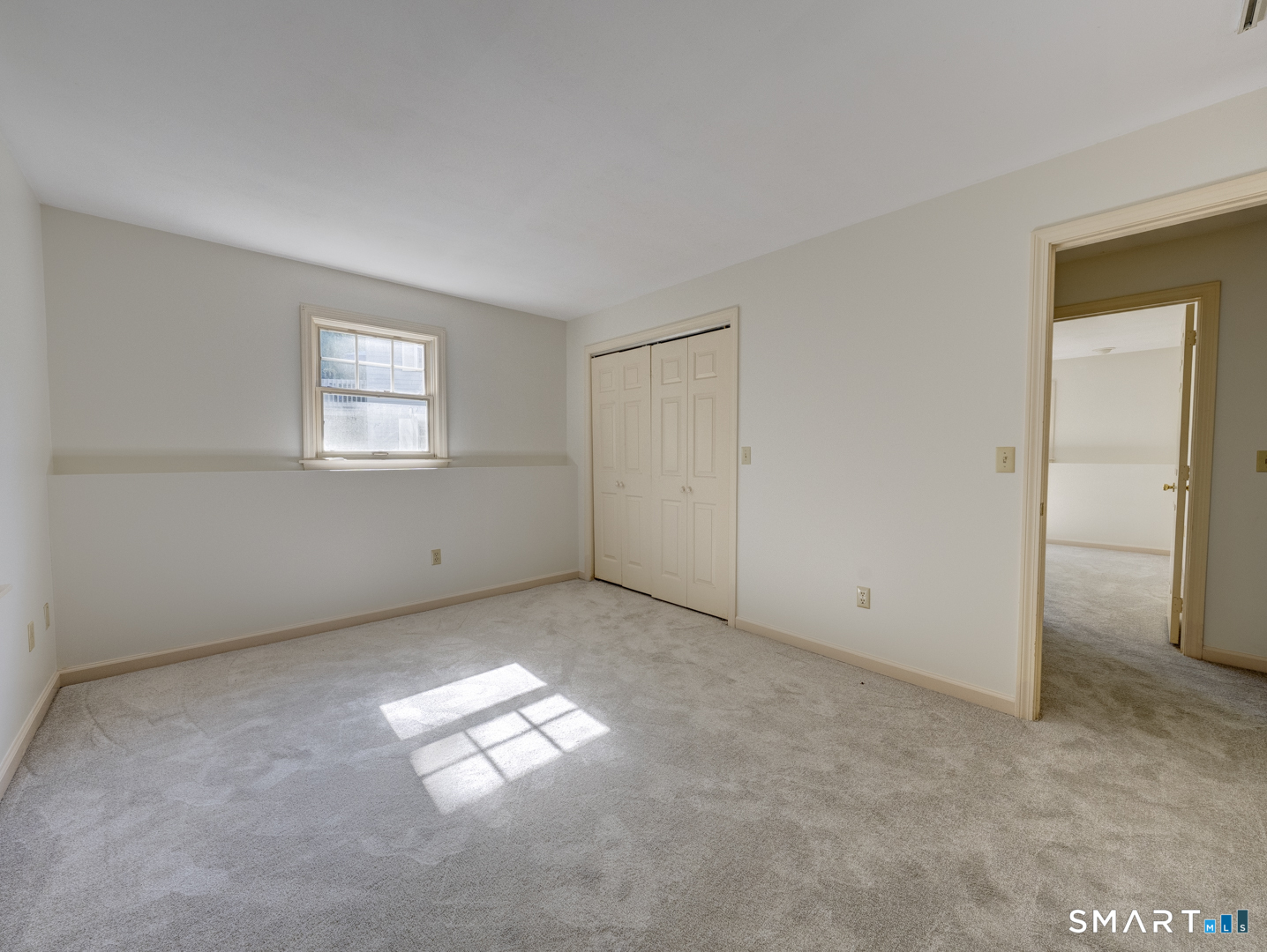 84 Founders Village Clinton CT 06413