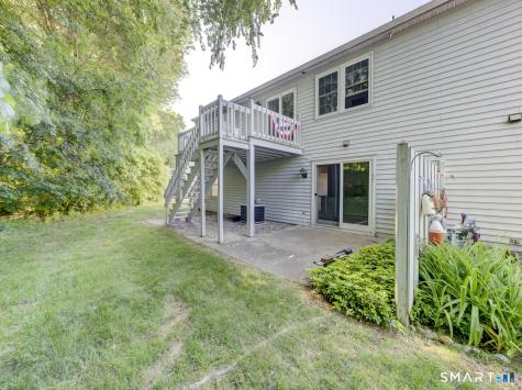 84 Founders Village Clinton CT 06413