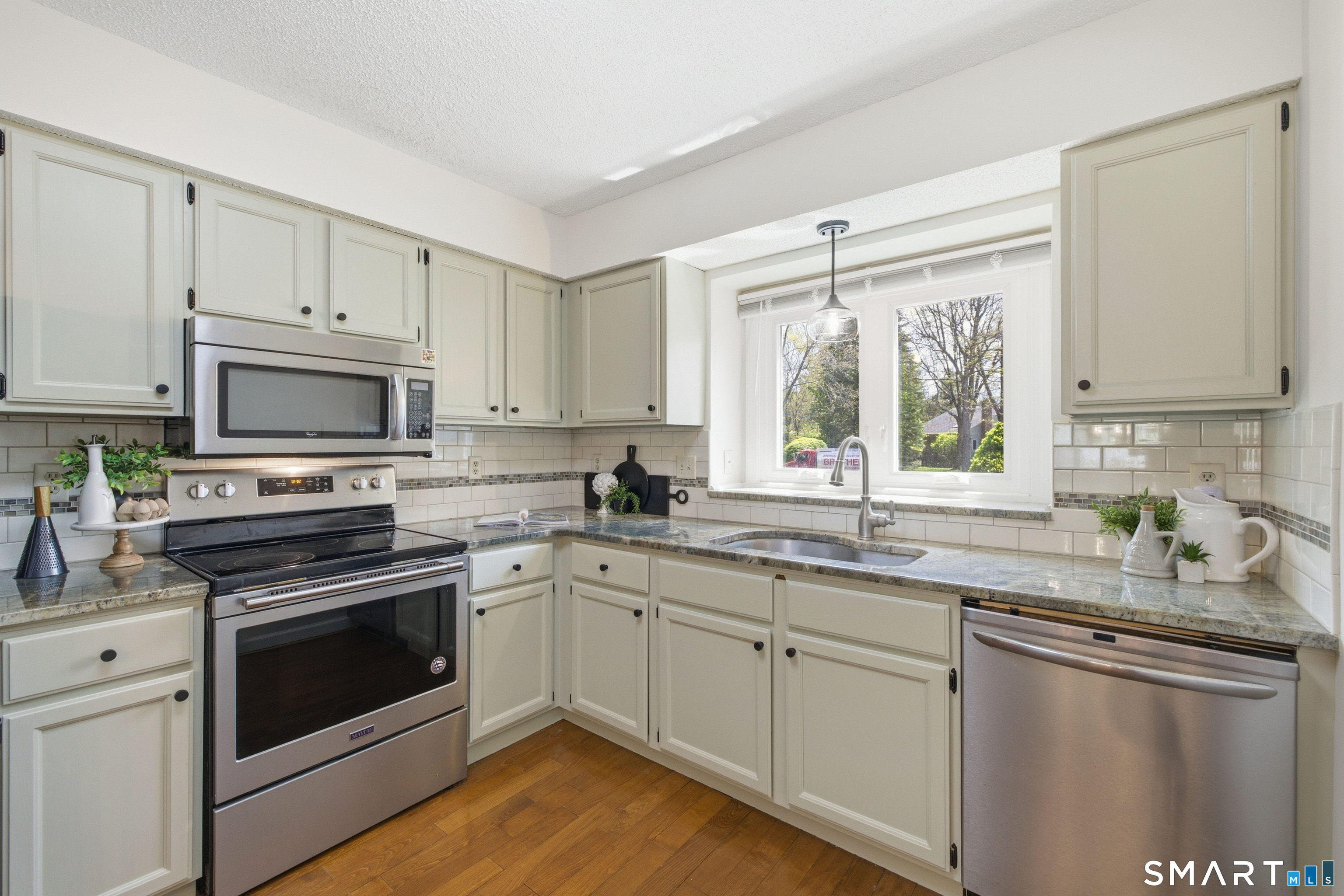 1012 Sand Stone Drive South Windsor CT 06074