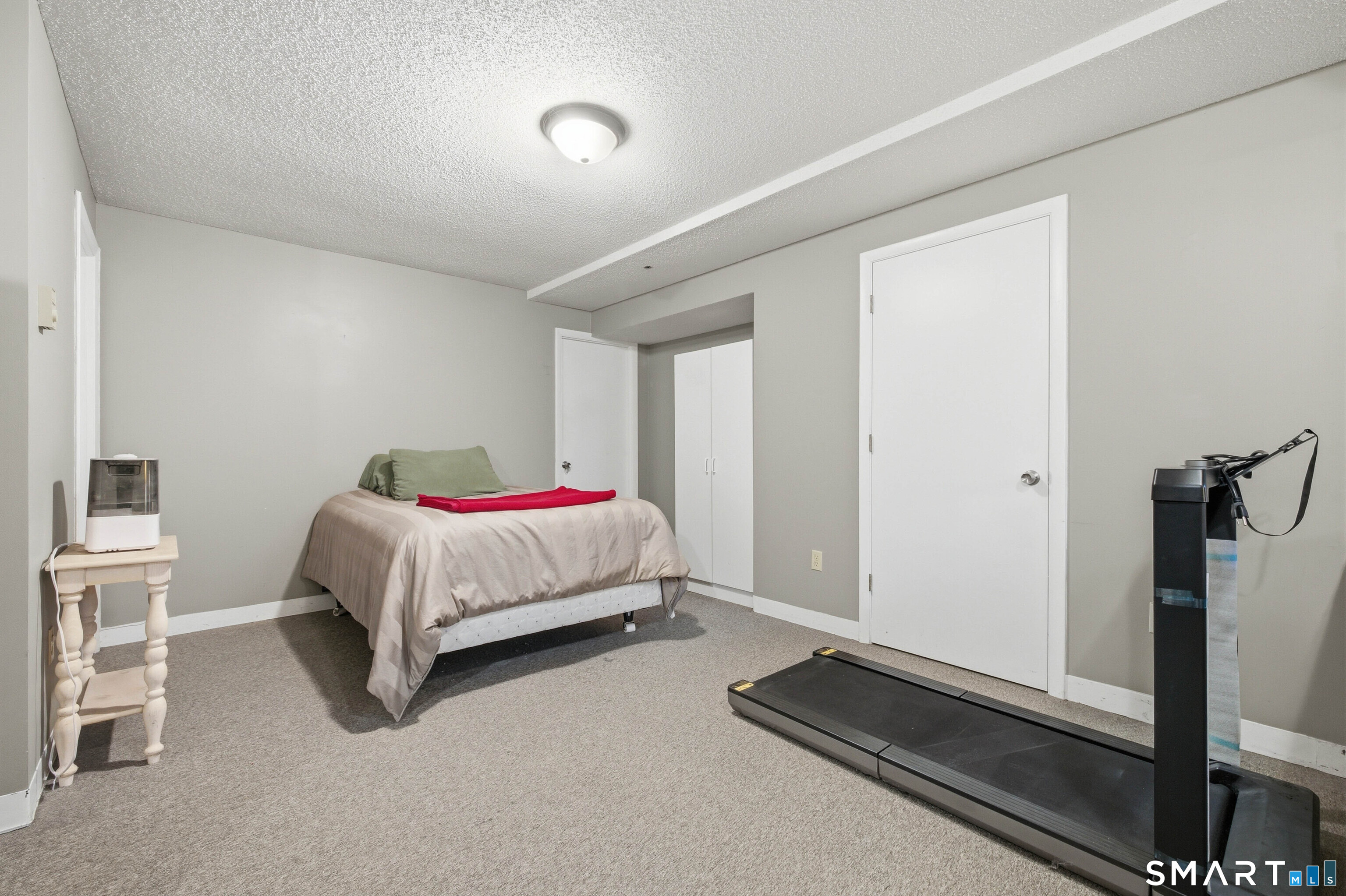 1012 Sand Stone Drive South Windsor CT 06074