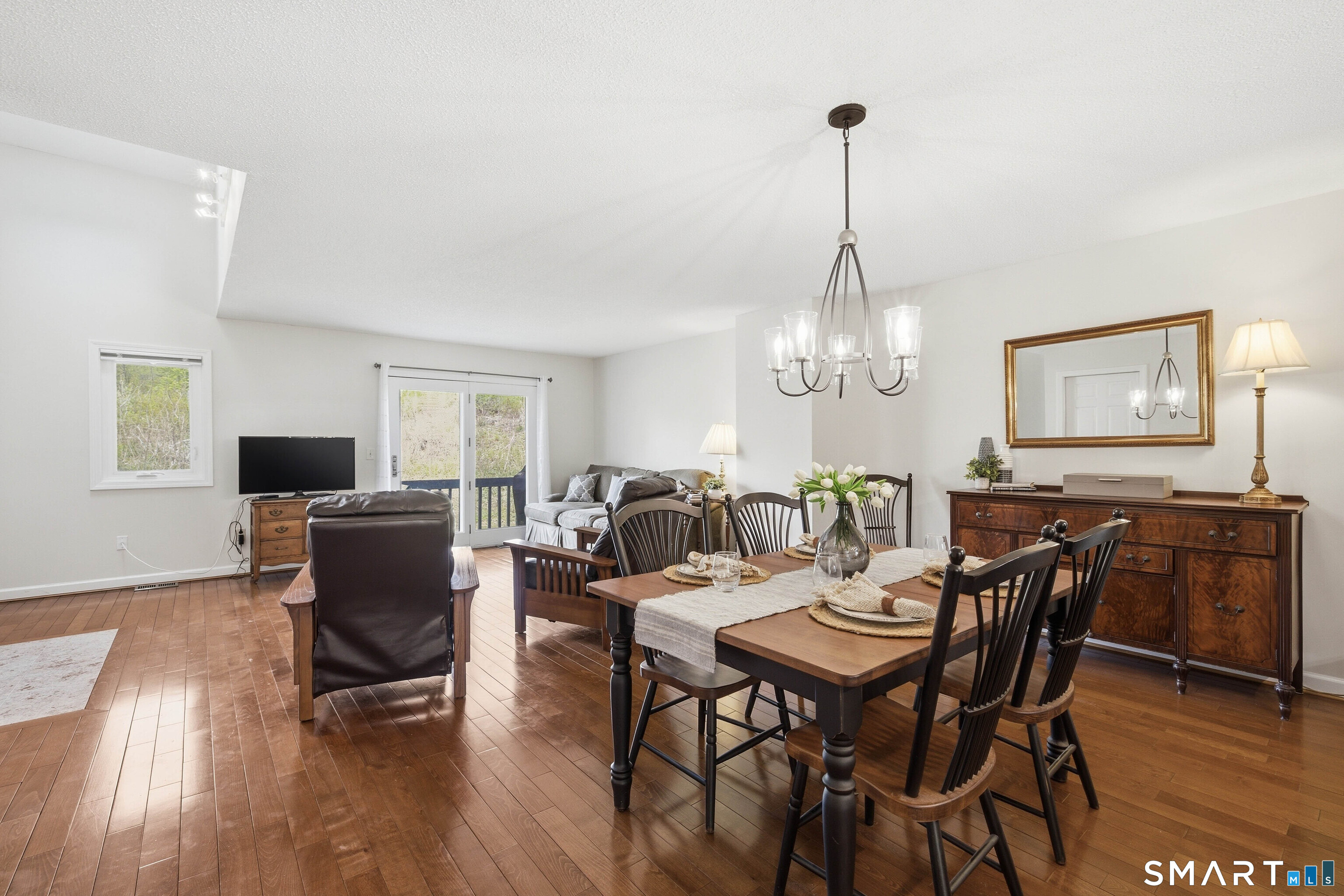 1012 Sand Stone Drive South Windsor CT 06074
