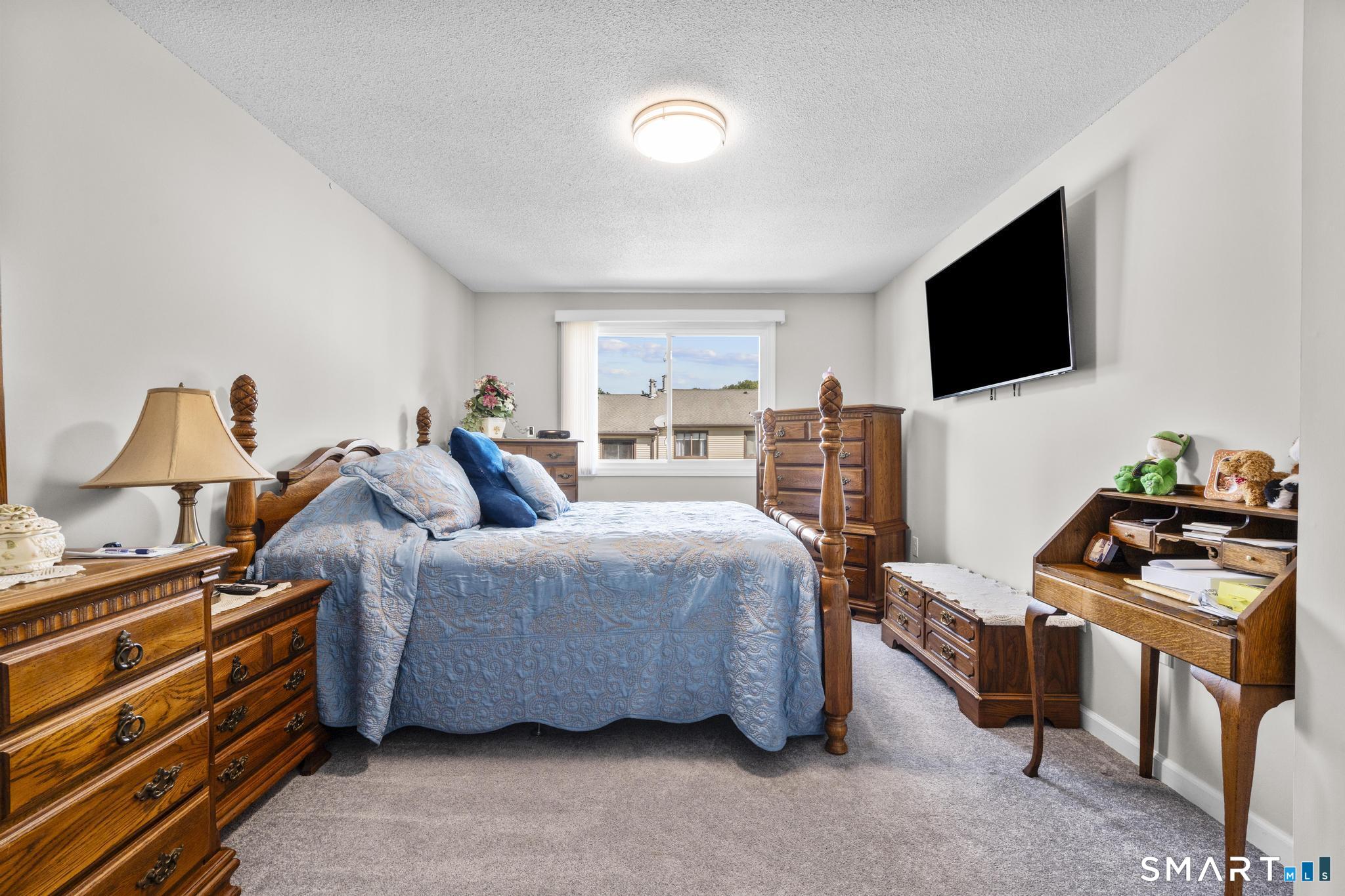 26 Dannys Way Wallingford CT 06492