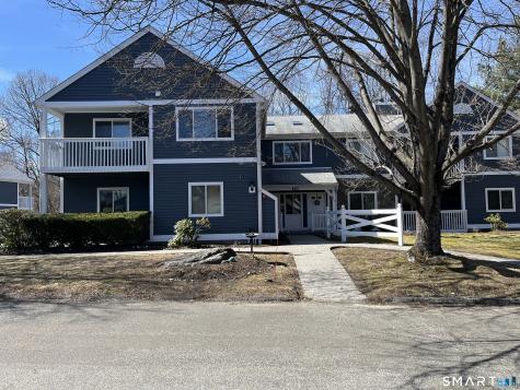 202 Windgate Circle Monroe CT 06468