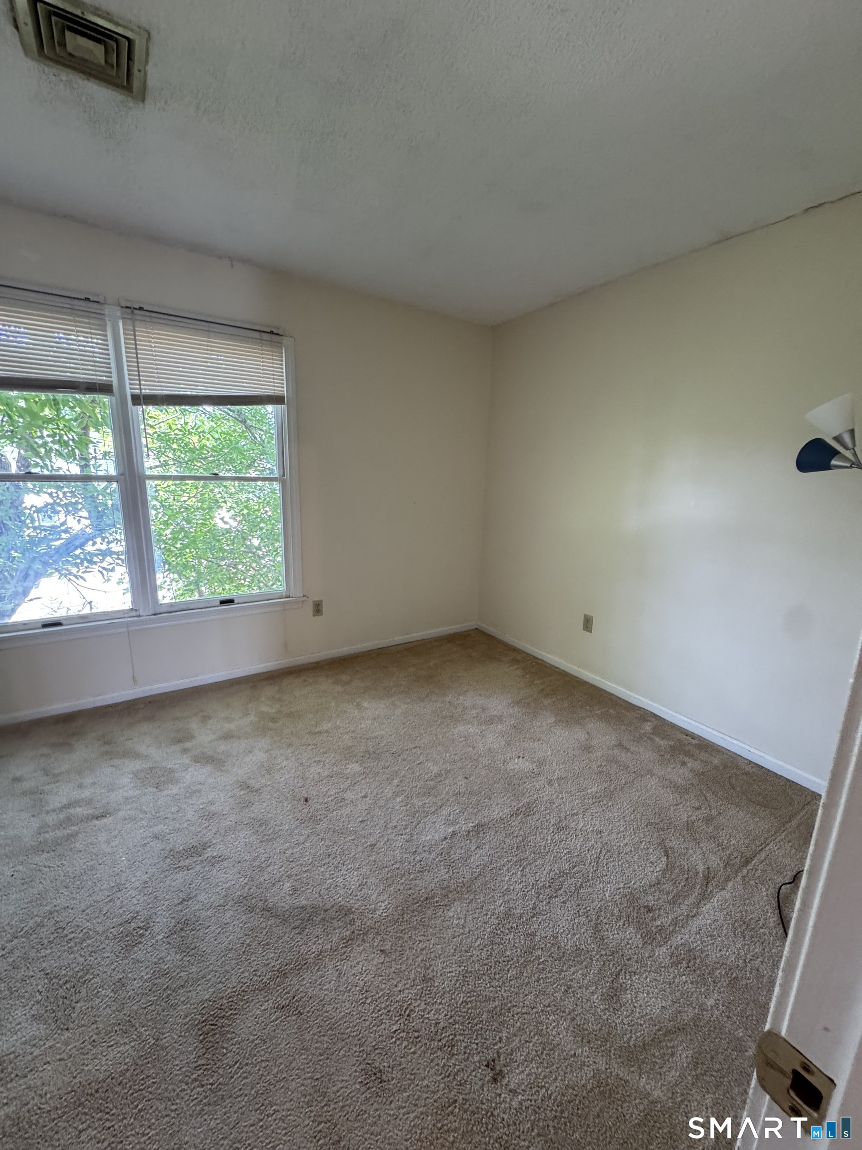 21 Silver Lane East Hartford CT 06118