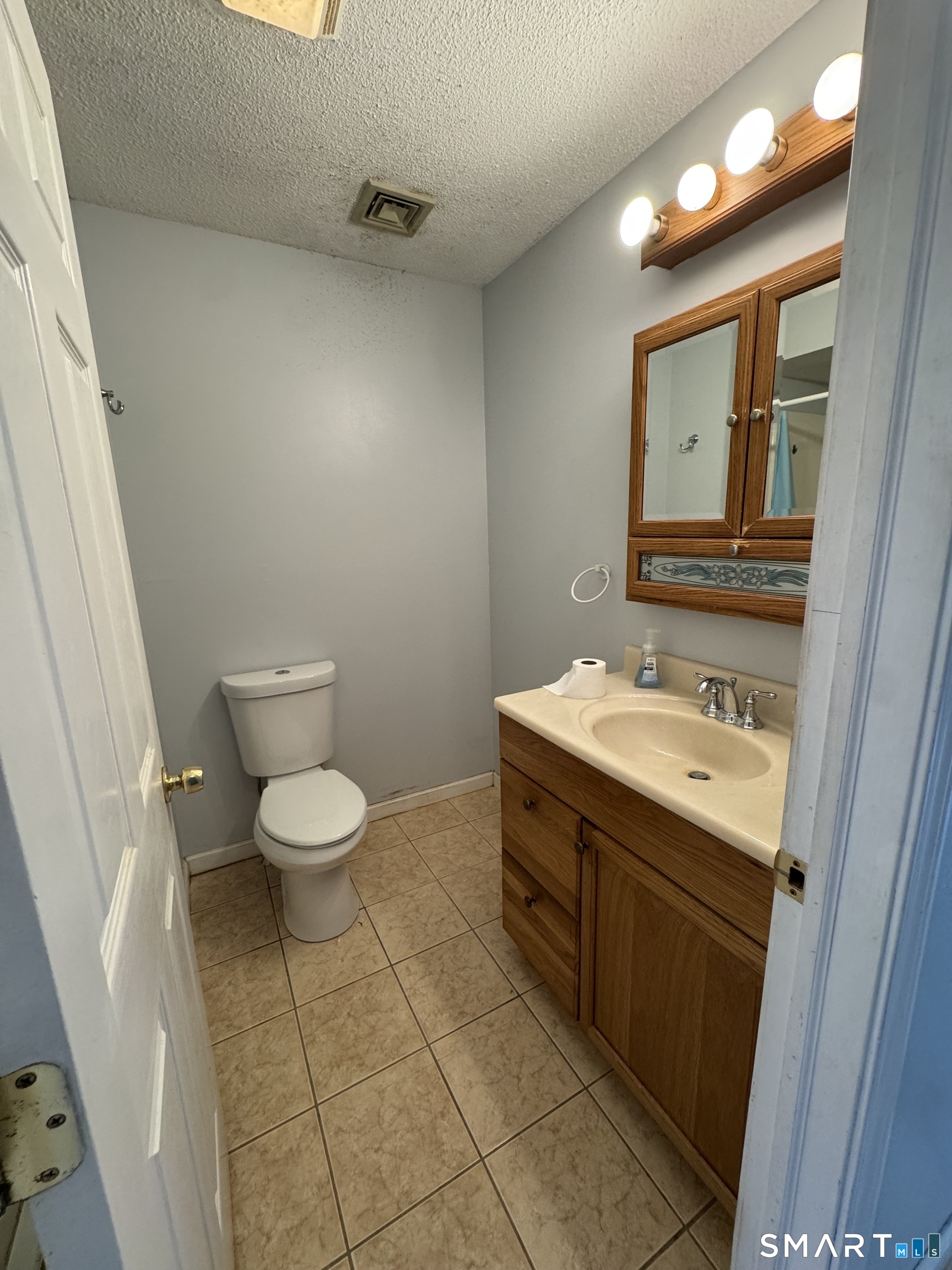 21 Silver Lane East Hartford CT 06118