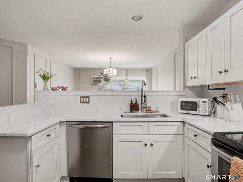 166 Willow Springs New Milford CT 06776