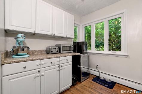 7 Lyle Court Farmington CT 06032