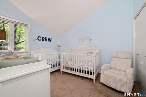 7 Lyle Court Farmington CT 06032