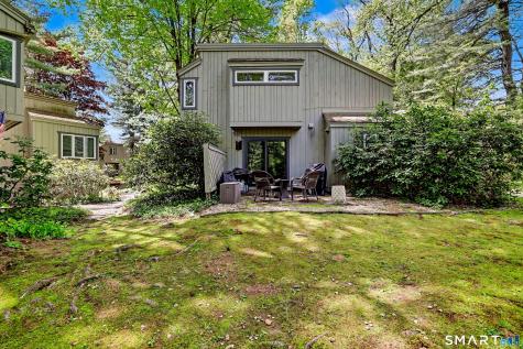 7 Lyle Court Farmington CT 06032