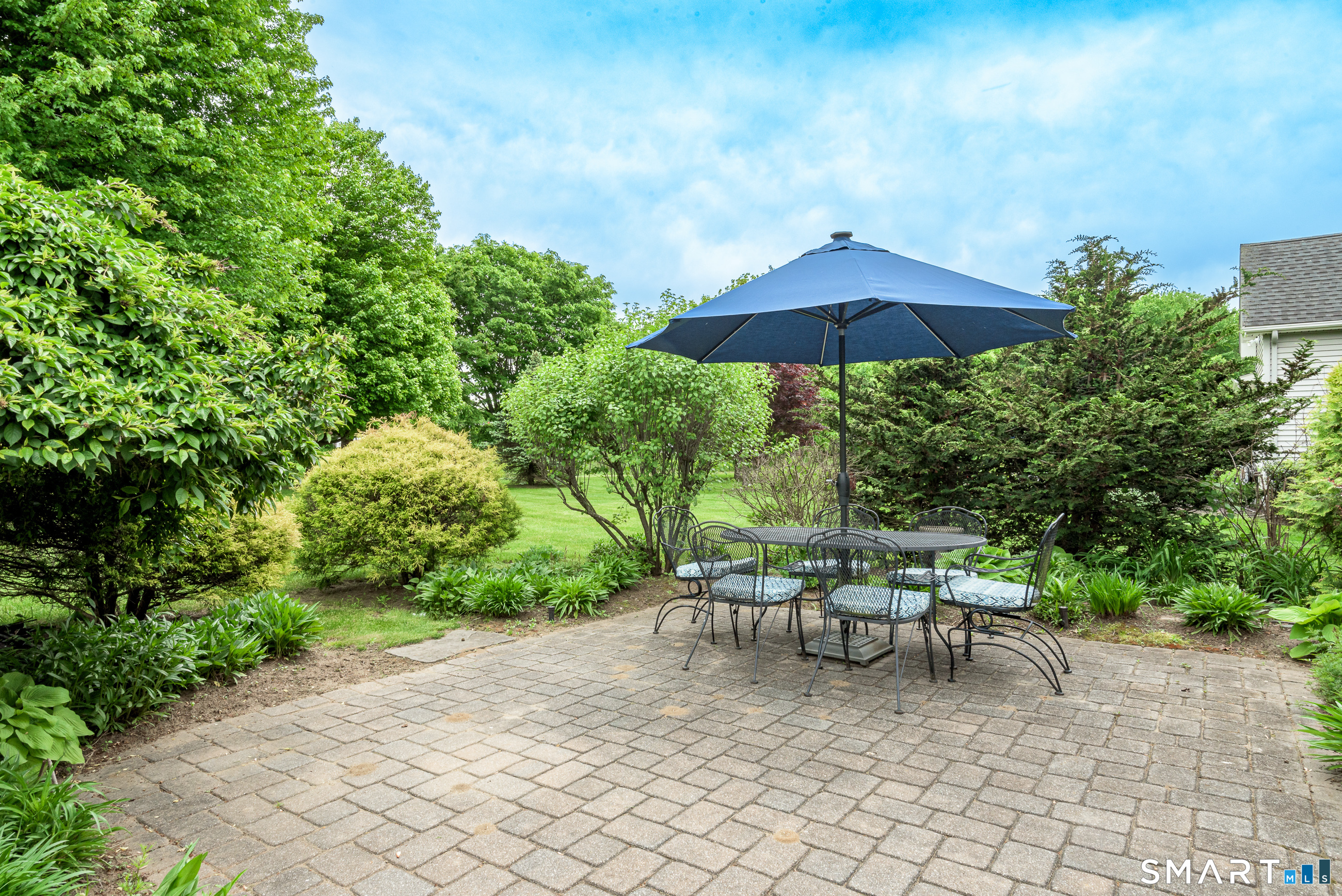 8 Greendale Drive Suffield CT 06078
